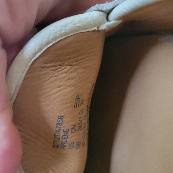 Coach Arlene Ivory Loafer Moc, size 9B - Picture 8 of 10